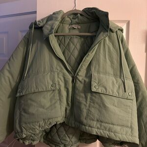 cropped puffer mint green